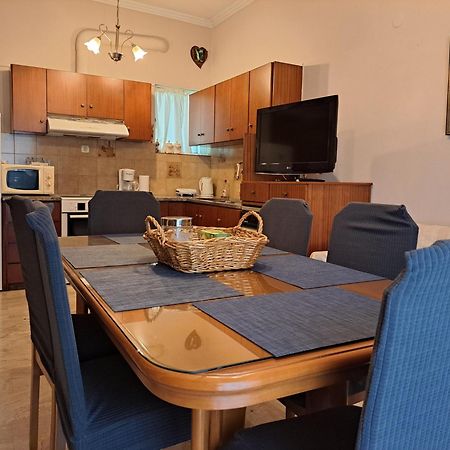 Family Apartment Meteora Kalampáka Ngoại thất bức ảnh